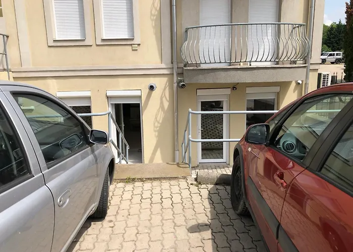 Griff Apartment